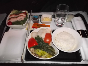 Around the World in 2 weeks, Part 5: Cathay Business class to Manila