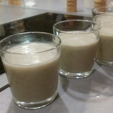 Coconut milk and banana/apple smoothie
