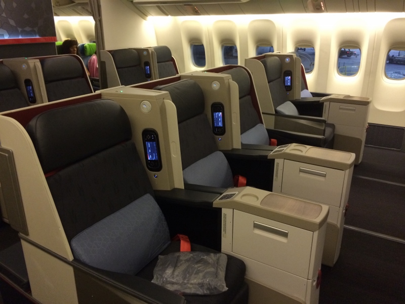 Turkish airlines бизнес класс. Turkish Airlines 777 Business class. Turkish Airlines бизнес класс Москва Стамбул а 330. Боинг 777 Туркиш Эйрлайнс бизнес класс. A321 Turkish Airlines бизнес класс.