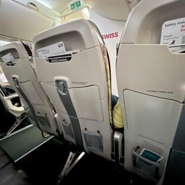 Swiss Business Class from Amsterdam (AMS) to Zurich (ZRH) on A220