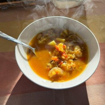 Shrimp rice (and wild rice) and potato stew